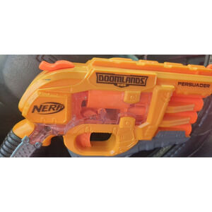 Nerf Doomlands Persuader